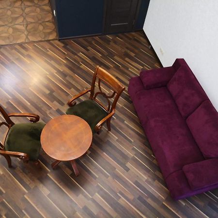 Затишні Апартаменти, Вулиця Дерибасівська, 13 Oldenburg Bagian luar foto