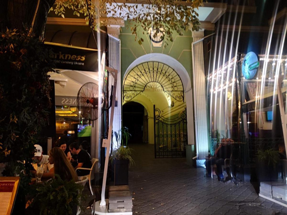 Затишні Апартаменти, Вулиця Дерибасівська, 13 Oldenburg Bagian luar foto