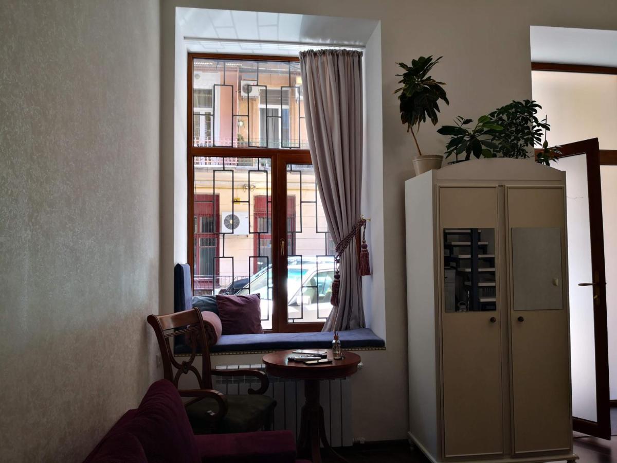 Затишні Апартаменти, Вулиця Дерибасівська, 13 Oldenburg Bagian luar foto